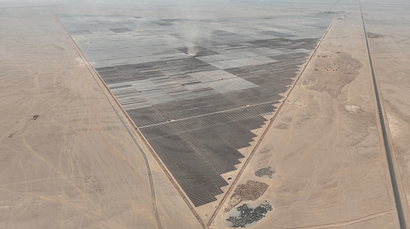 沙特AHK光伏項(xiàng)目鳥(niǎo)瞰圖.png