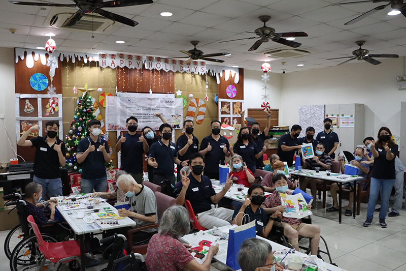 圖2 活動(dòng)現(xiàn)場(chǎng)合影.png